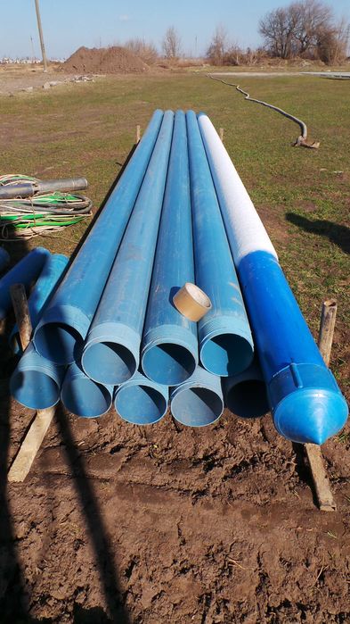 Буріння свердловин на воду Канів Бобриця  Монтаж обладнання під ключ