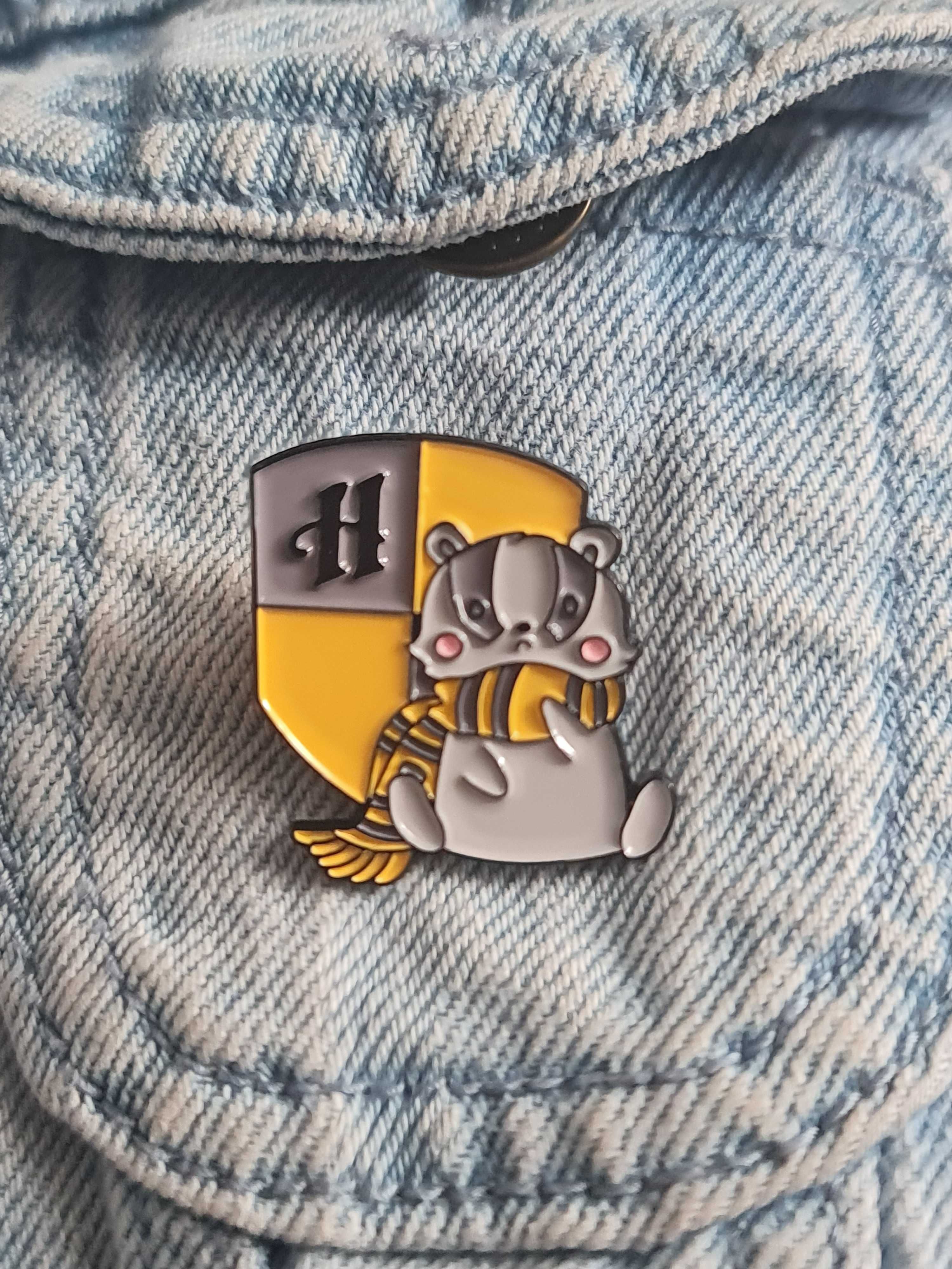 hufflepuff Harry Potter przypinka emaliowana
