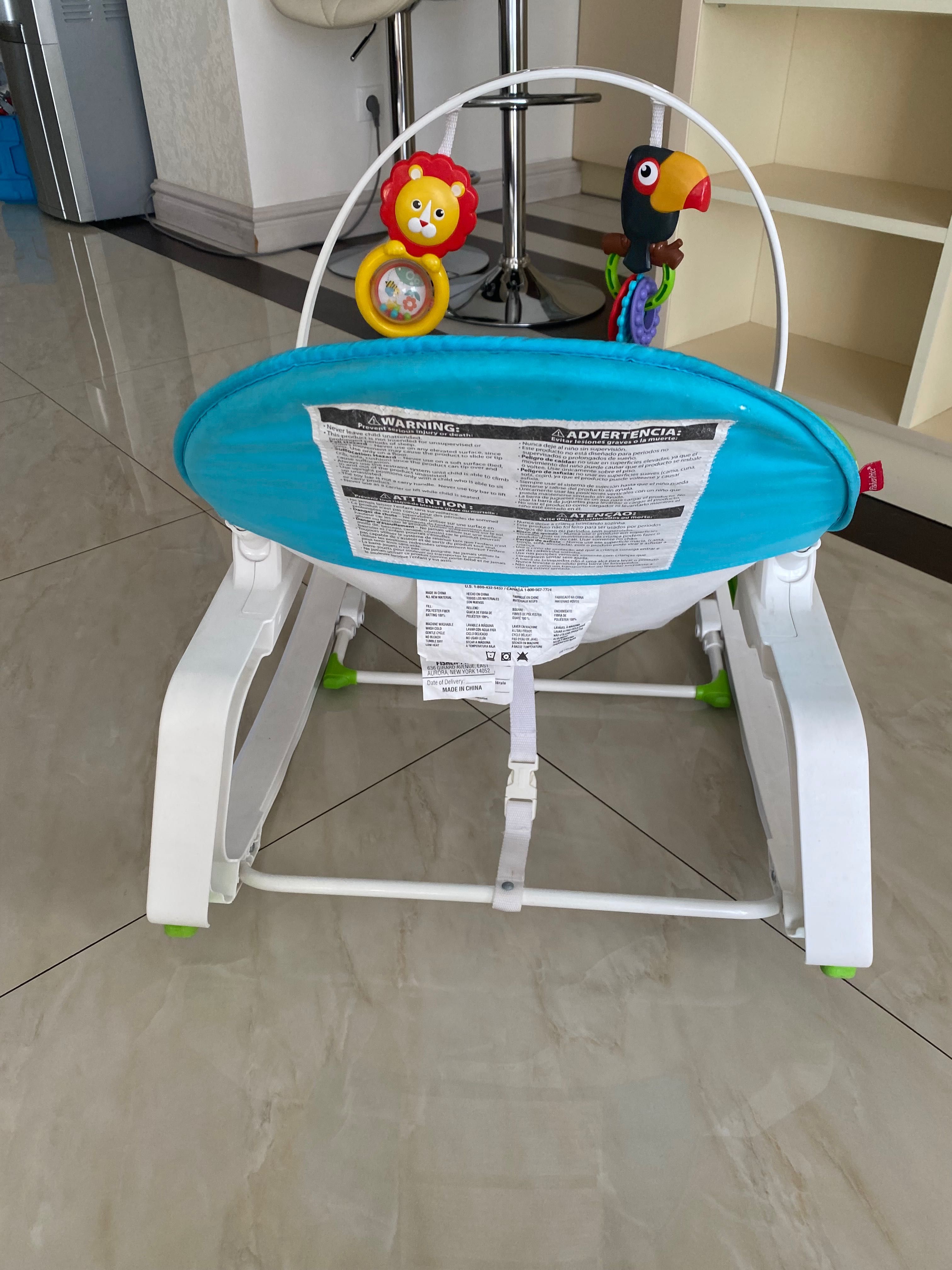 Крісло качалка для немовлят