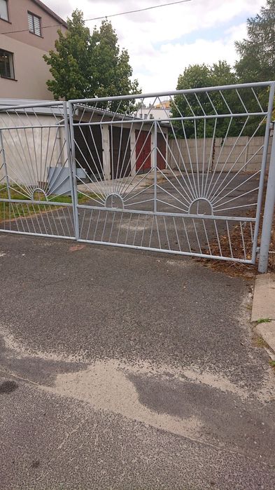 Sprzedam garaż murowany 19m2