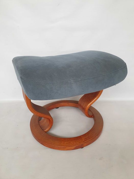 pufa podnóżek welur 48x40x40 EKORNES stressless