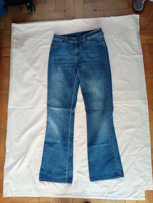 Damskie Jeansy Wrangler Dzwony