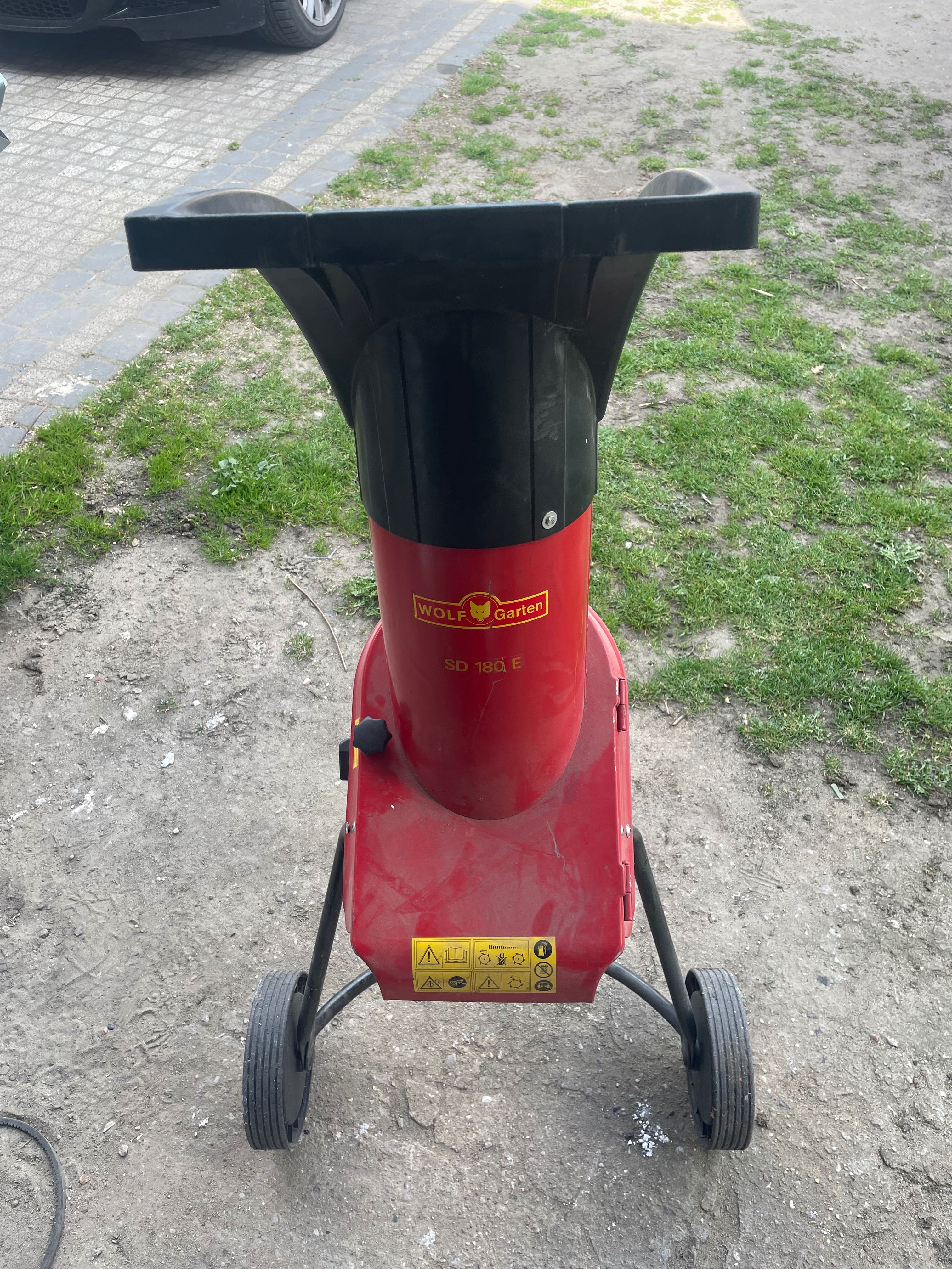 Rębak do galezi  wolf garten Sd 180 e
