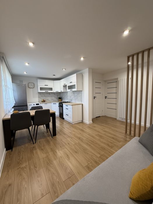 Wynajmę mieszkanie z garażem