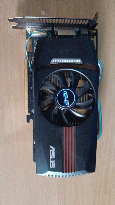 Відеокарта Asus GTX 560 1Gb \ 256 bit