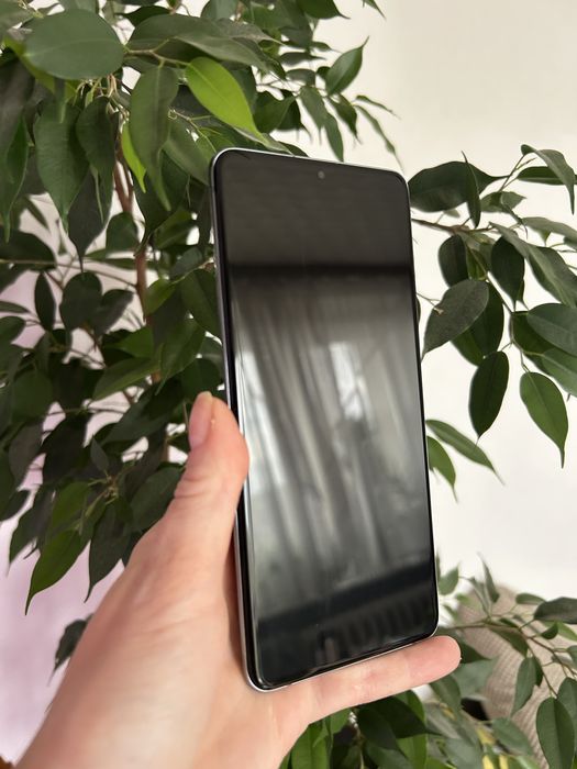 Samsung galaxy S20 plus 5G 12/128gb