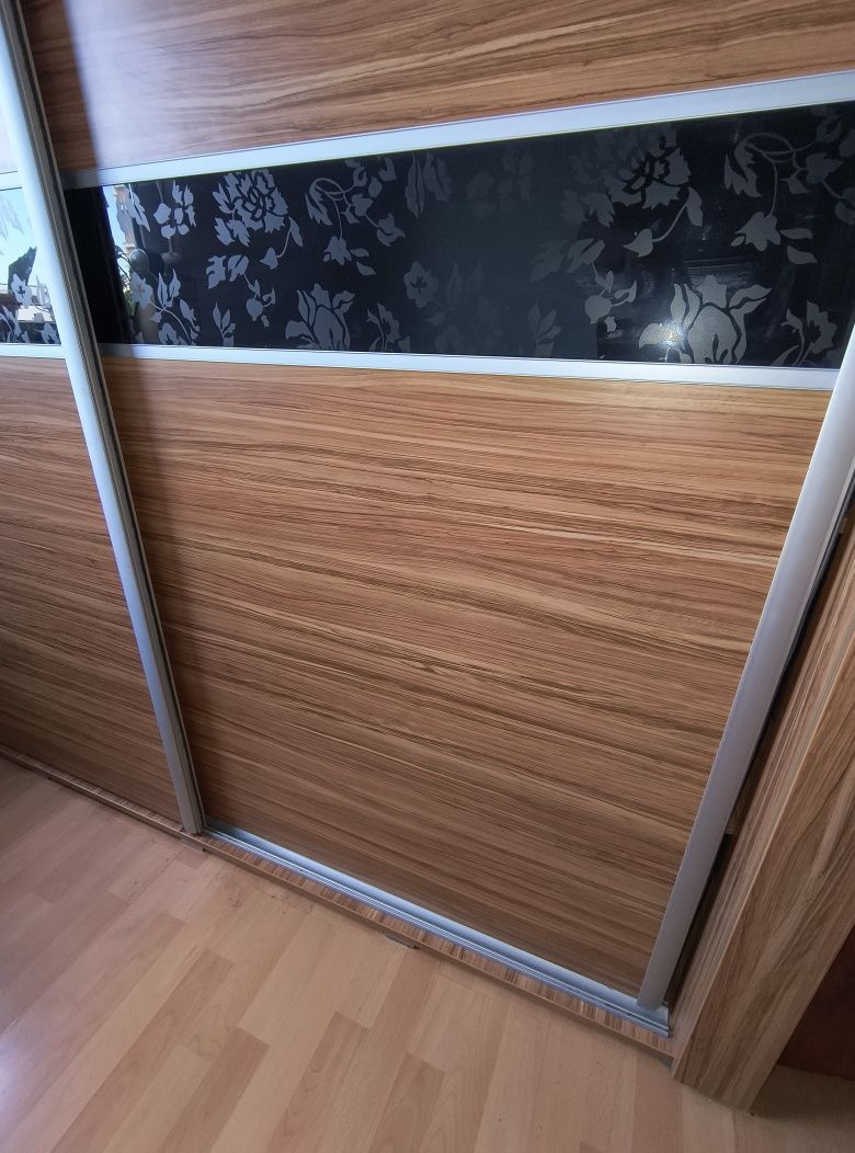 Szafa Dig-Net Lenart Meble przesuwna 207x217x63 używana