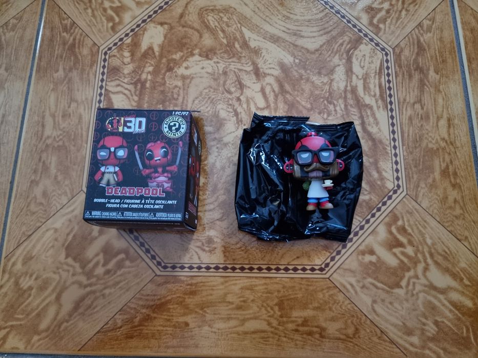 Funko Pop / Pocket - Marvel Spider Man Deadpool Iron Man Wolverine