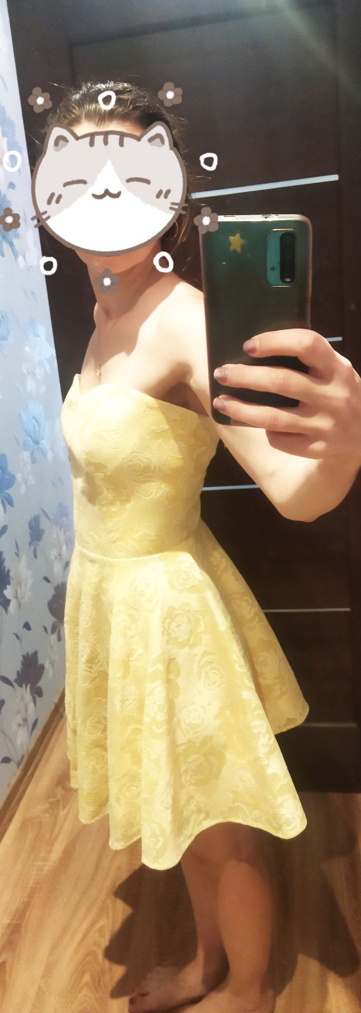 Яскраво жовта сукня. Платье, сарафан