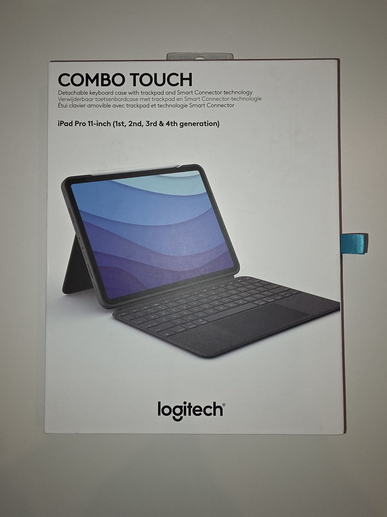 Logitech Combo Touch iPad Pro 11