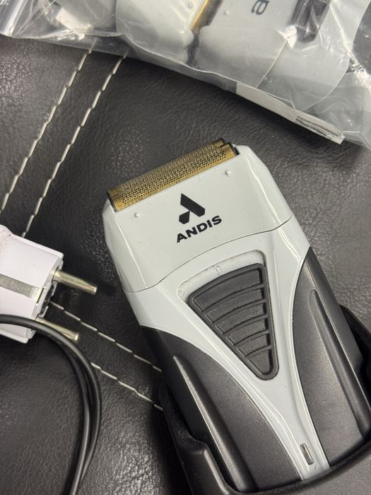 Електробритва/шейвер Andis ProFoil Shaver TS-2