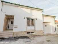 Moradia T4 com Garagem, Abrunheira, Montemor-O-Velho