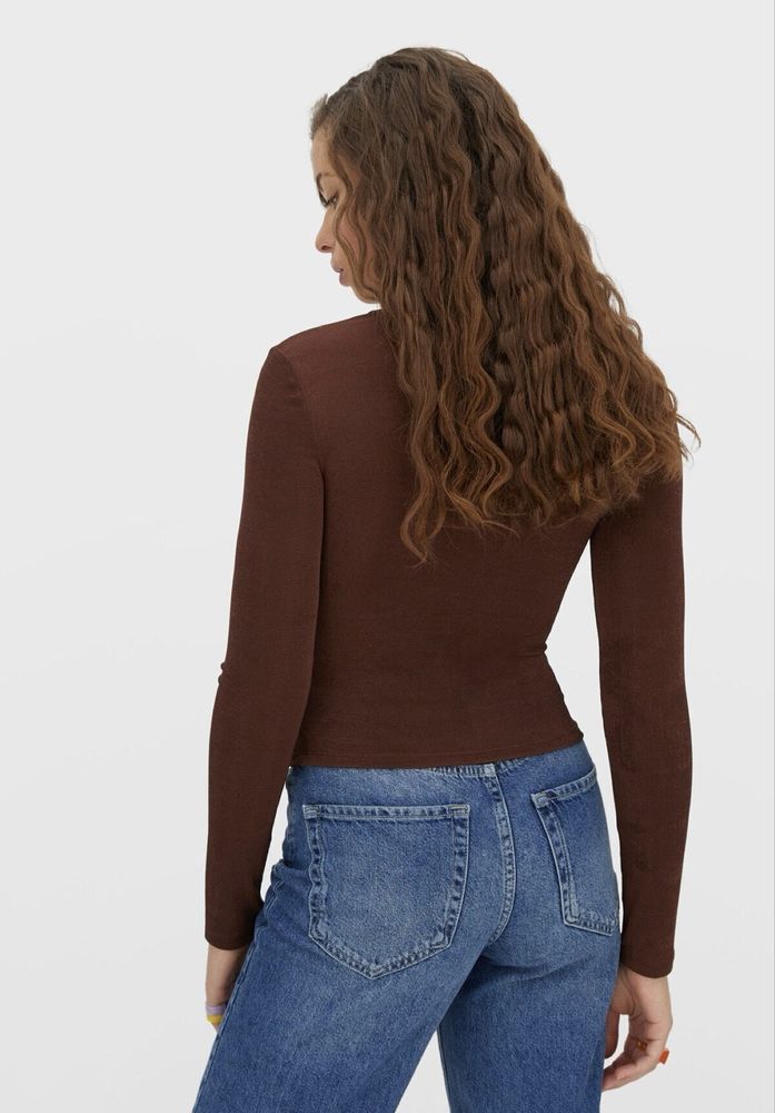 Топ з довгим рукавом Stradivarius