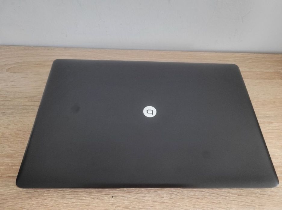 Laptop techbite zin 14.1  bis