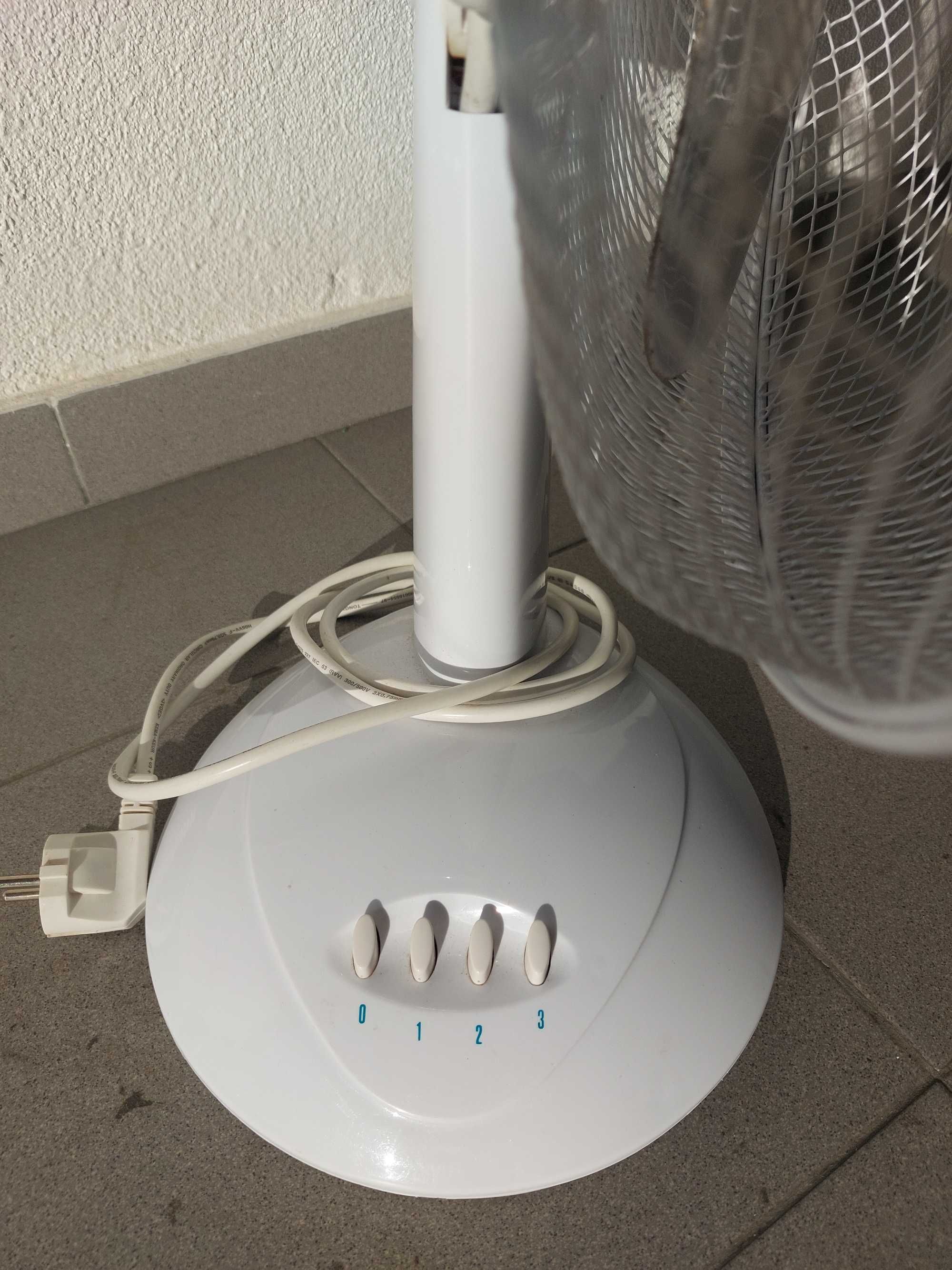 vendo ventoínha de mesa em bom estado