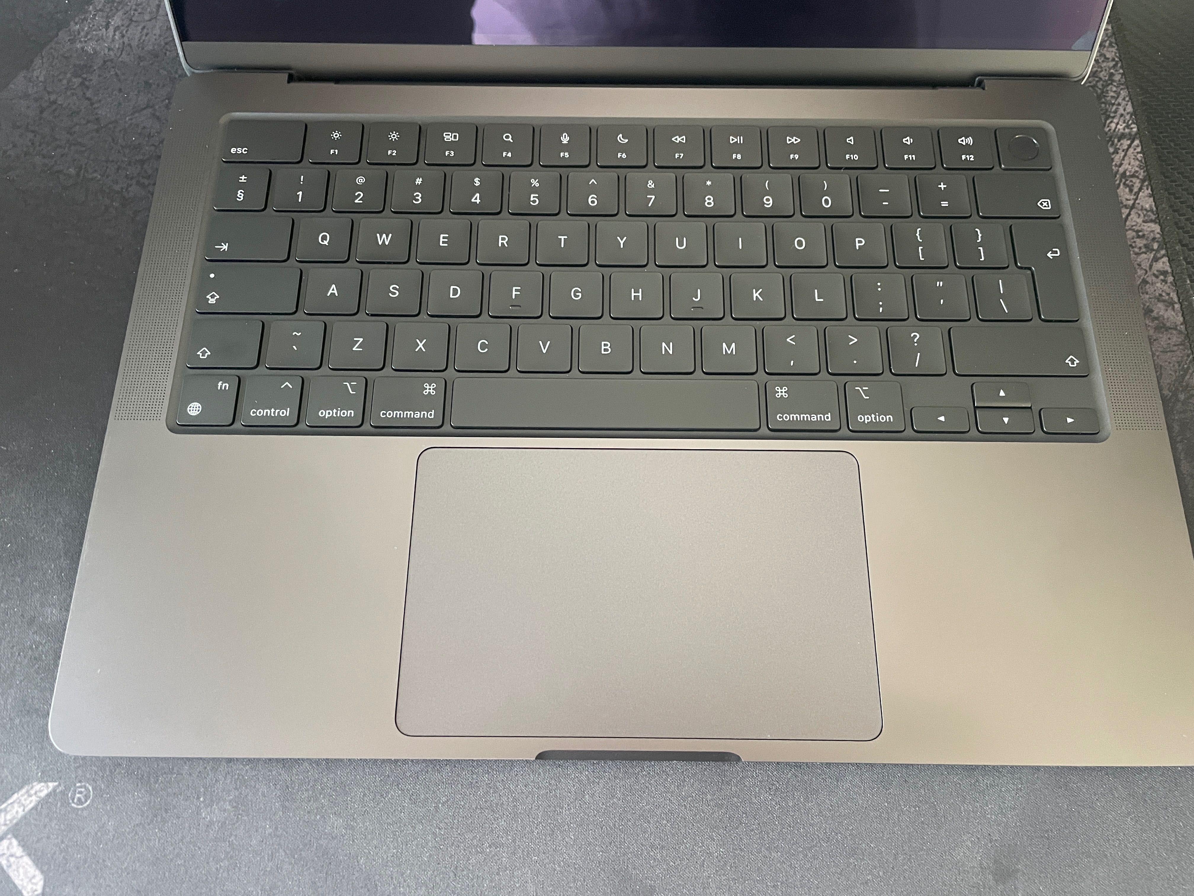   Macbook PRO M4 14” 32GB ram, 1TB SSD