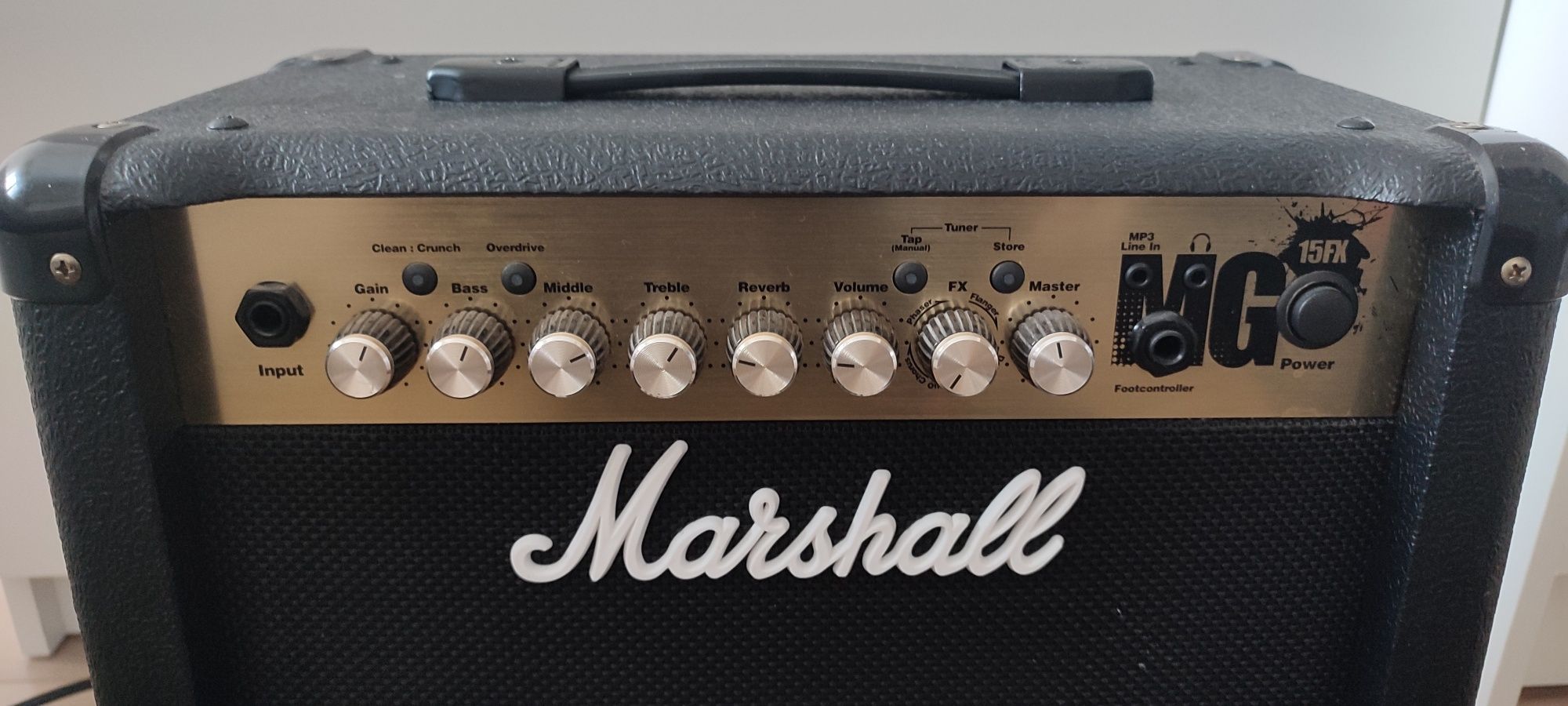 Marshall MG 15 fx