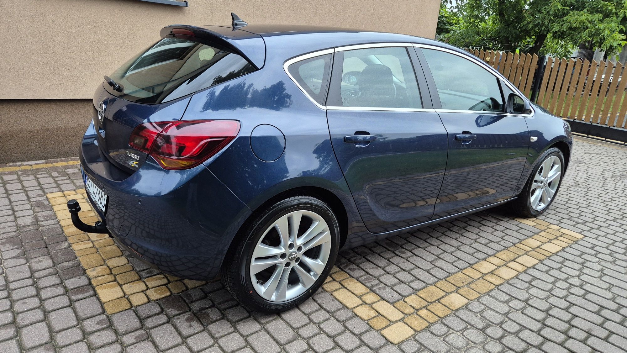 Opel Astra J 1.4 140KM #HAK#prywatnie
