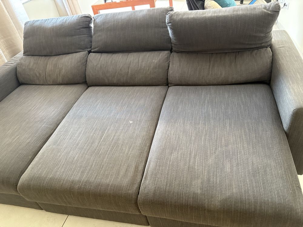Sofa chaise long com arrumaçao