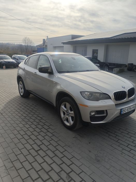 БМВ Х6 3.5 турбо з бензиновим двигуном