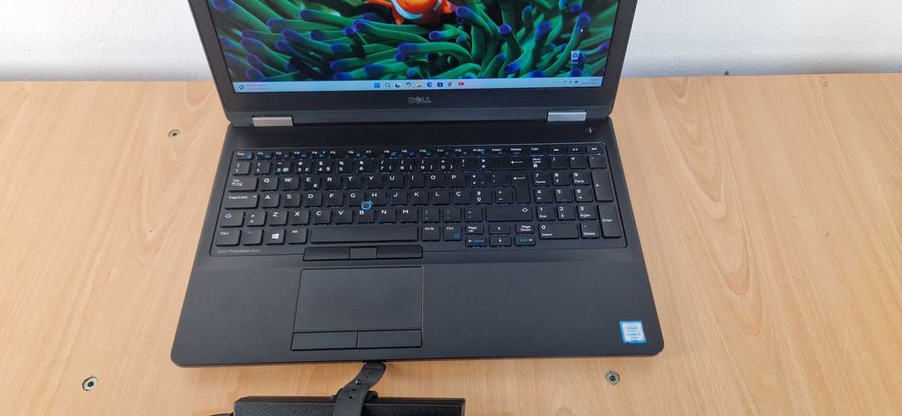 Portátil Dell i7 6ªgeração RAM 8Gb SSd NVMe 256Gb