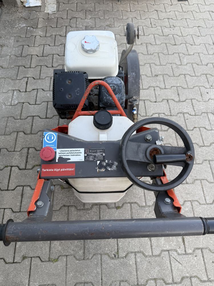 Piła do betonu husqvarna FS 400 lv