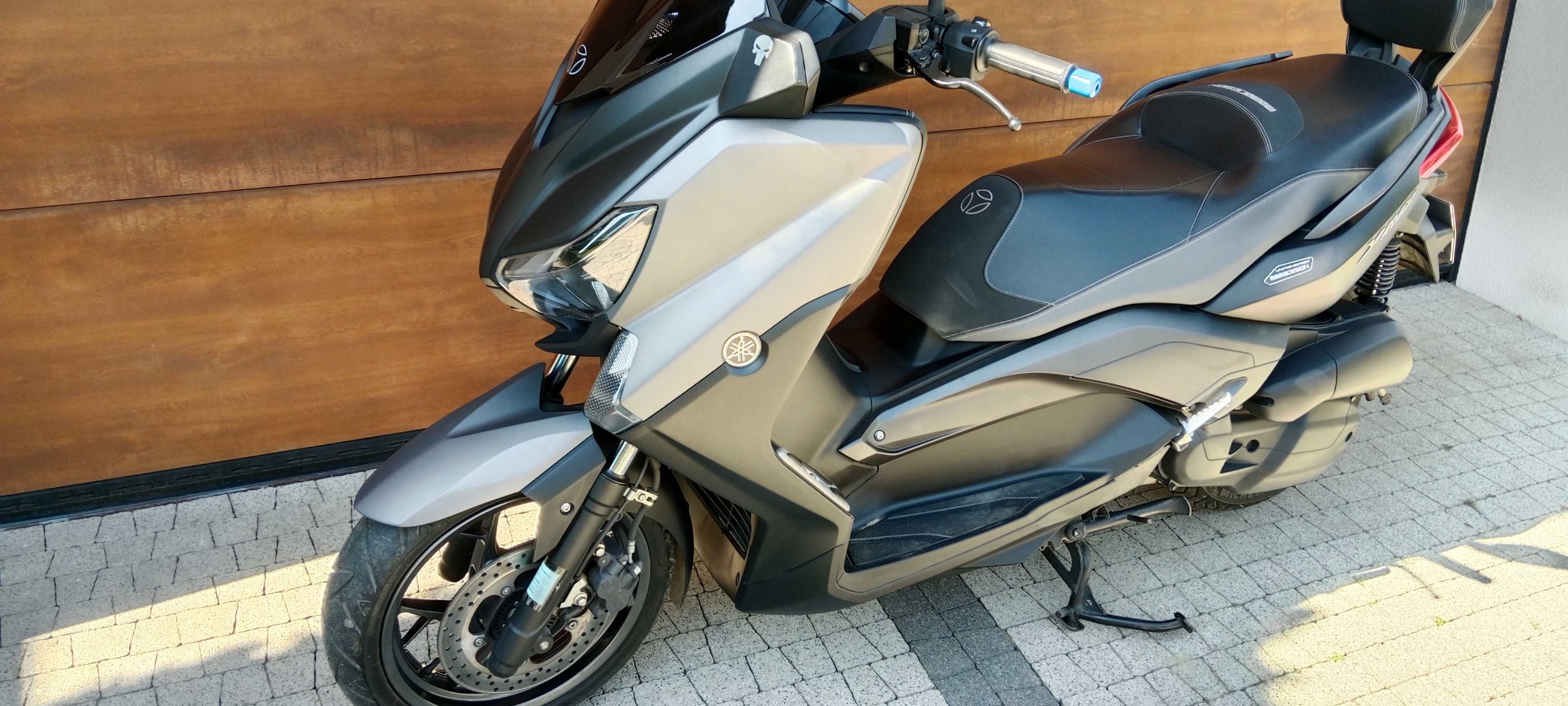 Skuter X Max YP125R