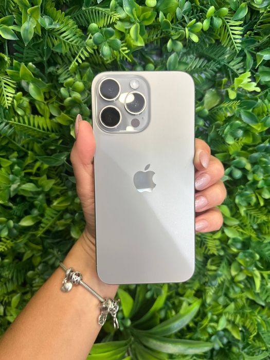 iPhone 15 Pro Max 256gb Natural