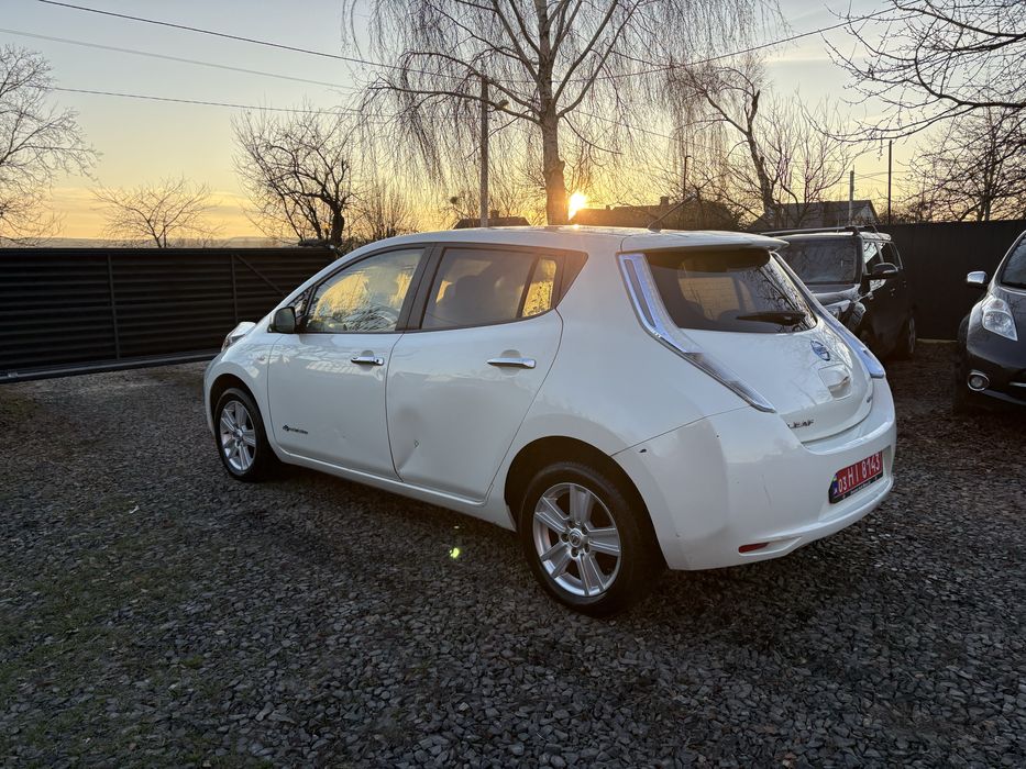 Nissan Leaf 2012