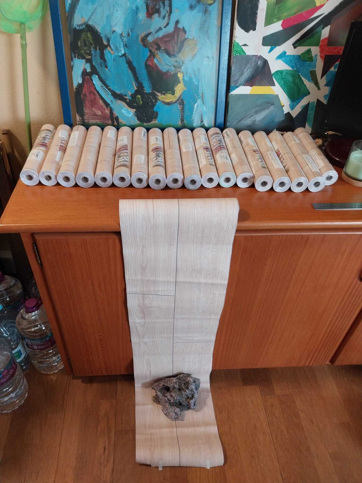 Papel de parede/ Vidro/ chão