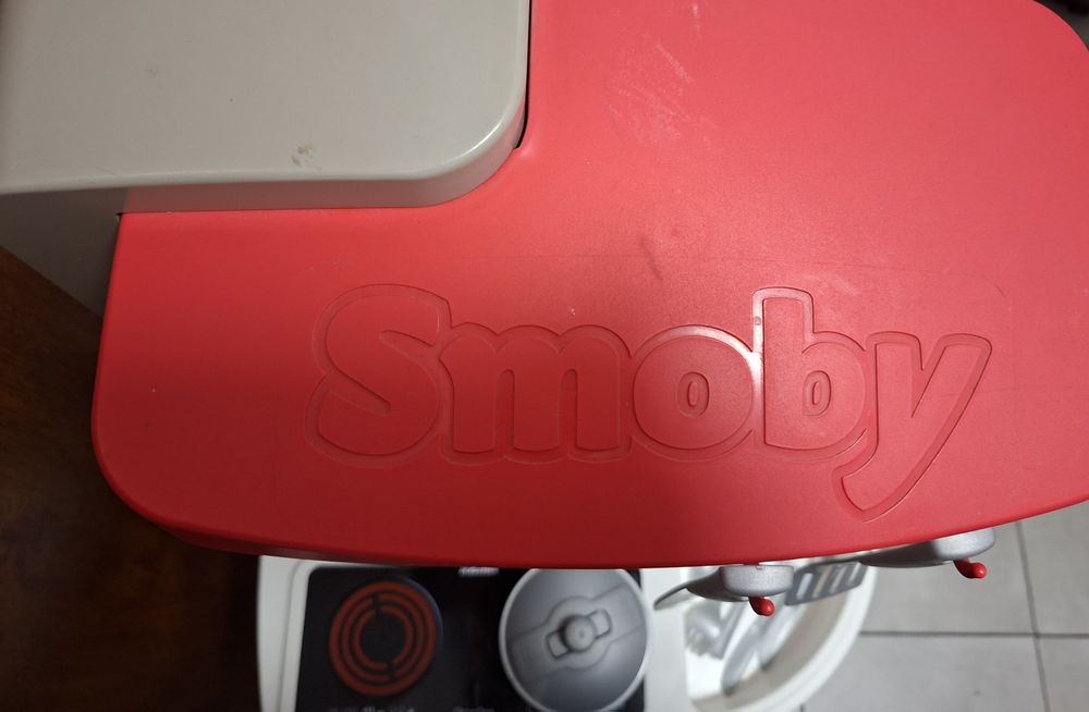 Kuchnia mini Tefal smoby dla dzieci.