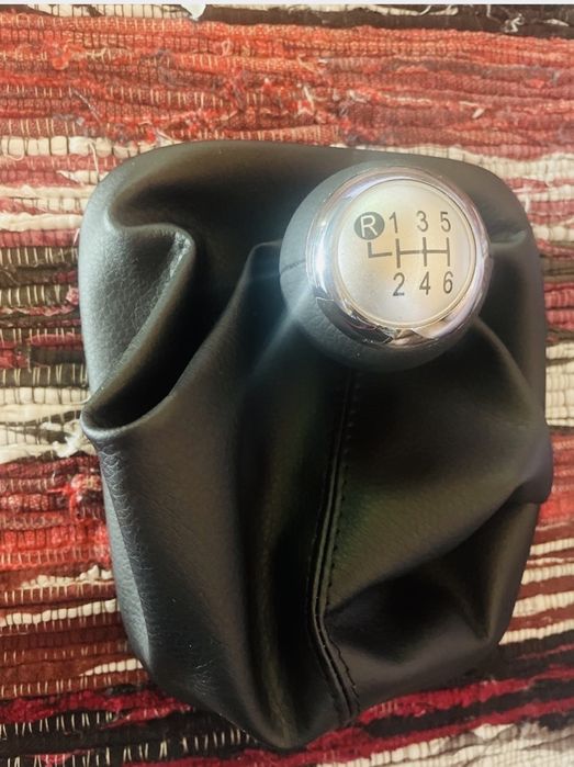 запчастини юбка чохол кожух ручка кпп toyota corolla інші MOTO