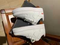 Supreme x Nike Air Force 1 White Sneakers EU 39