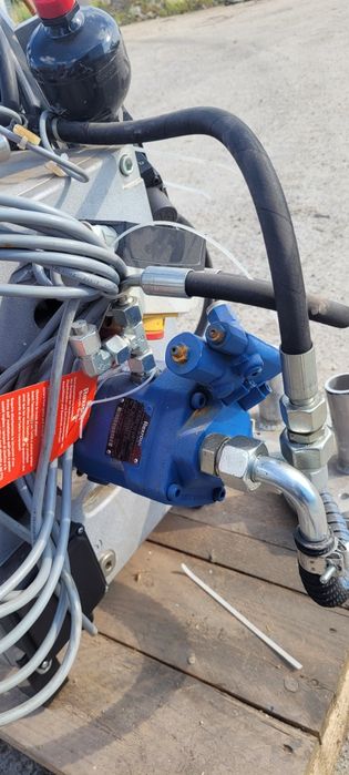 Agregat hydrauliczny REXROTH 220 bar 5.5 l/min 3kW