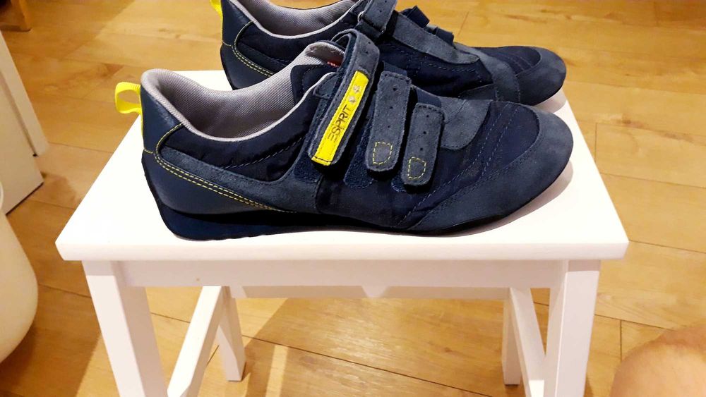 świetne lekkie sportowe buty męskie ESPRIT 41 jak NOWE Jakość !!