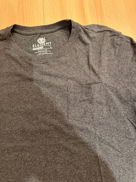 T-shirt Element