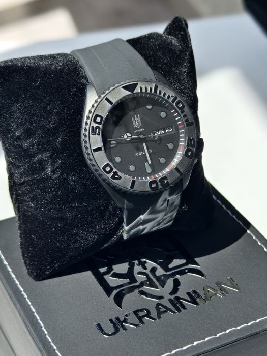 Годинник Ukrainian Limited Edition 200m