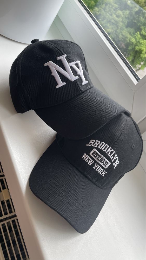 Czapka sportowa roz M regulowane zapiecie