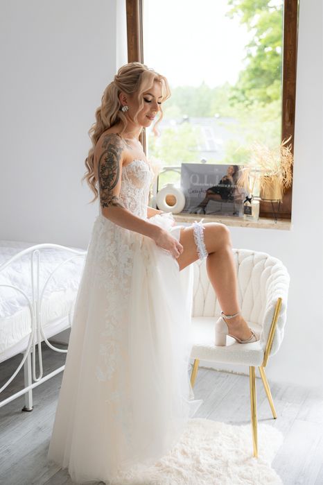 Suknia ślubna z gorsetem XS/S