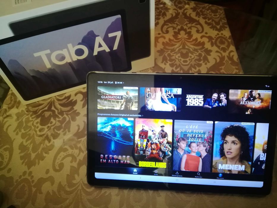 Samsung A7 Tablet 10.4", 64 GB, with Two Cases and Stylus64283916343042123