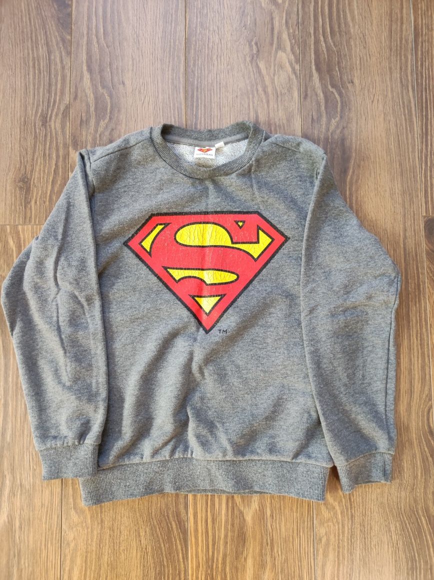 Bluza Super Man w bardzo dobrym stanie rozmiar 128