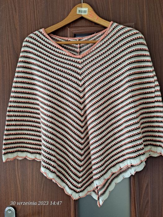 Sprzedam ponczo  r uniwersalny