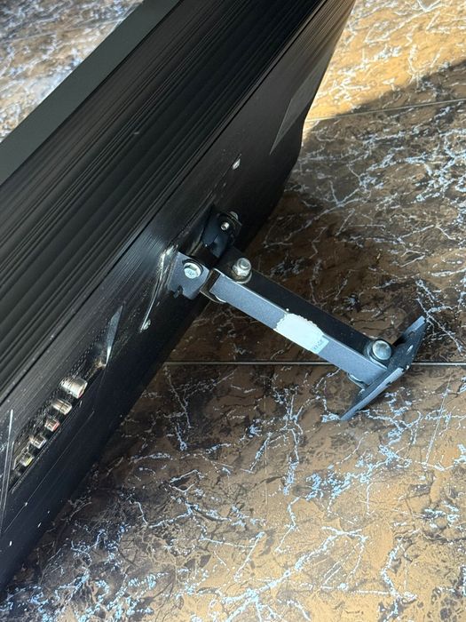 TV Samsung UE32T4305AEXXC (LED – 32’’ – 81 cm – Smart TV).