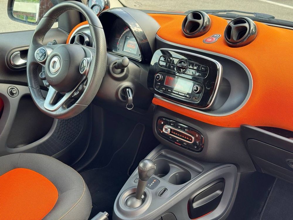 Smart ForTwo, 2015 року, 1.0 бензин, автомат