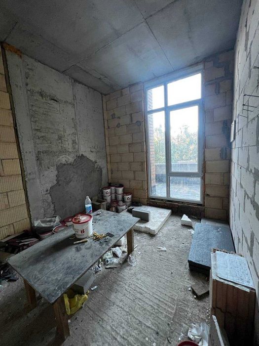 СРОЧНО! Пространство на Литературной. Лучшая цена в доме! ЮК