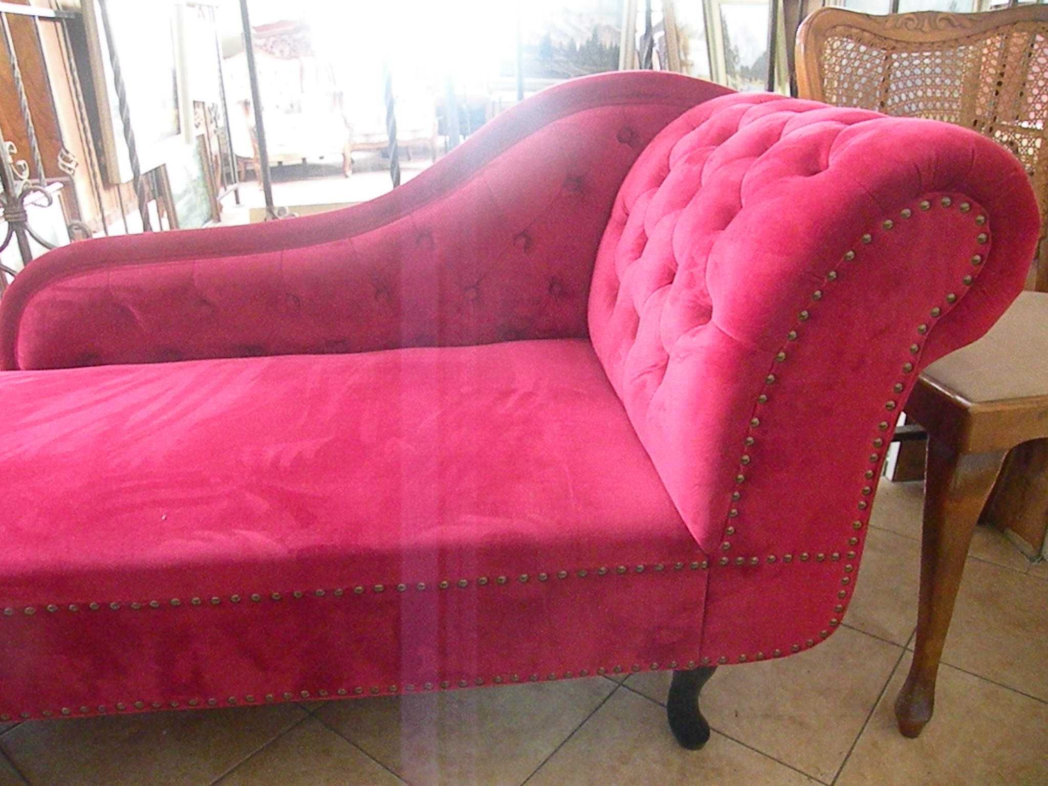 Szezlong w Stylu Ludwika Chesterfield