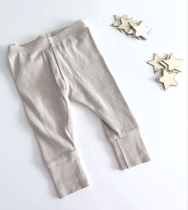 Prążkowane leginsy 68 h&m beżowe