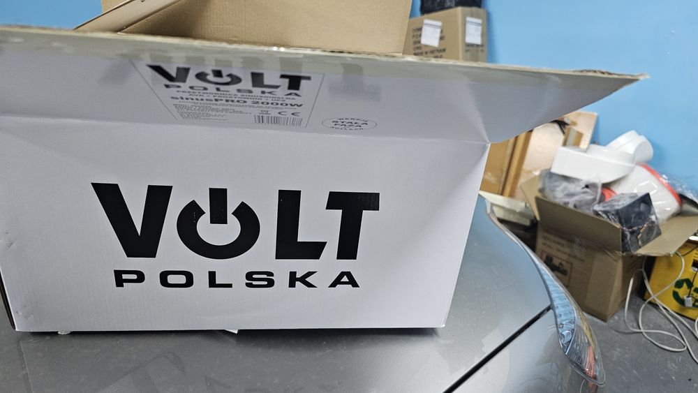 Продам інвертор Volt Polska