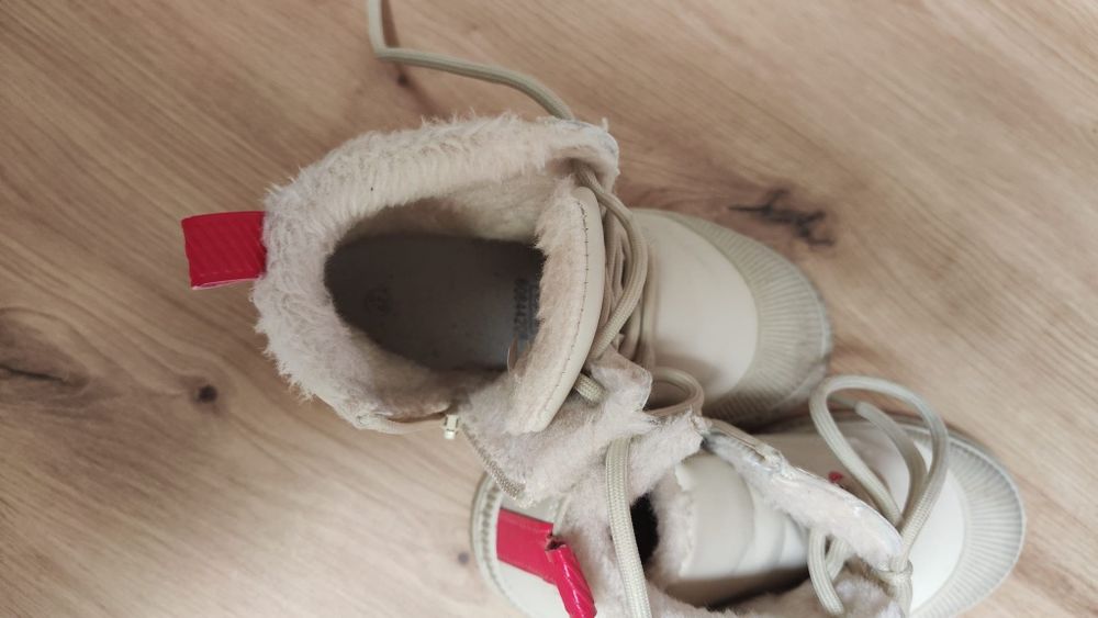 Buty dla dziewczynki, ocieplane, rozmiar 29