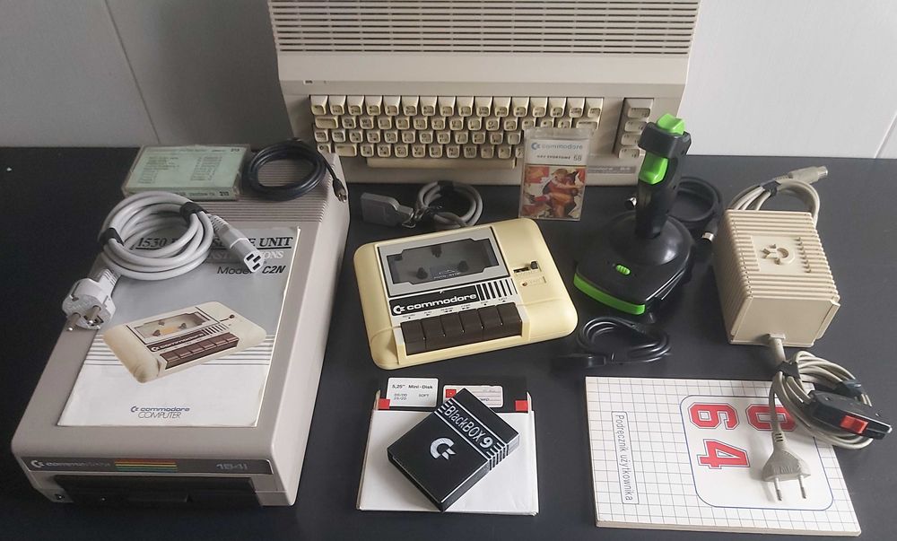 Commodore c64 komplet sprawny